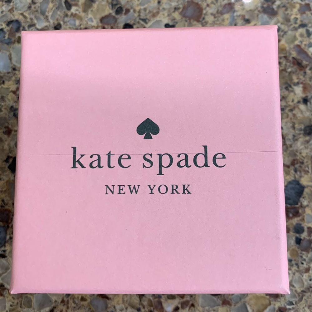 NWT Kate Spade ♠️ Pearl and gold tone earrings - Picture 3 of 4